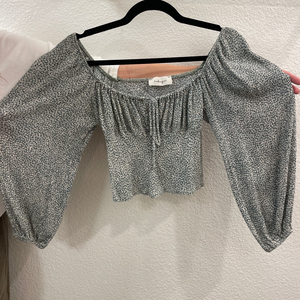 Green blouse